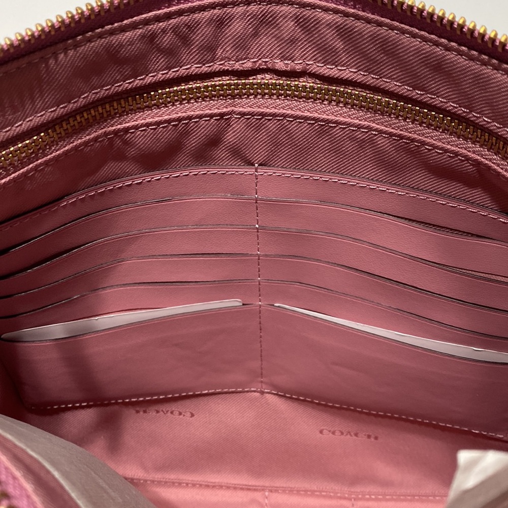 Coach Large Metallic Barbie Pink Tech Pouch NWT Zipper Purse Ipad Phone tablet - Picture 6 of 7